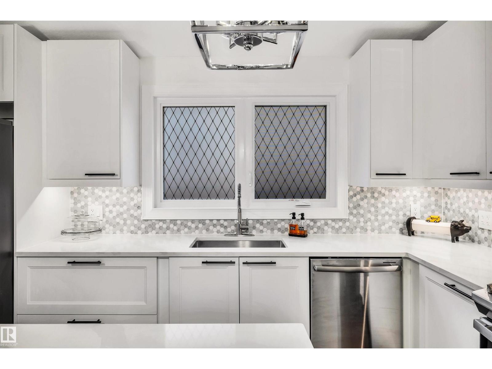 5 Gilchrist Pl, St. Albert, Alberta  T8N 2M3 - Photo 12 - E4463085