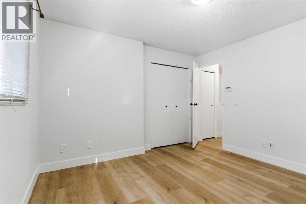 91 Deerfield Drive Se, Calgary, Alberta  T2J 6T9 - Photo 28 - A2263400