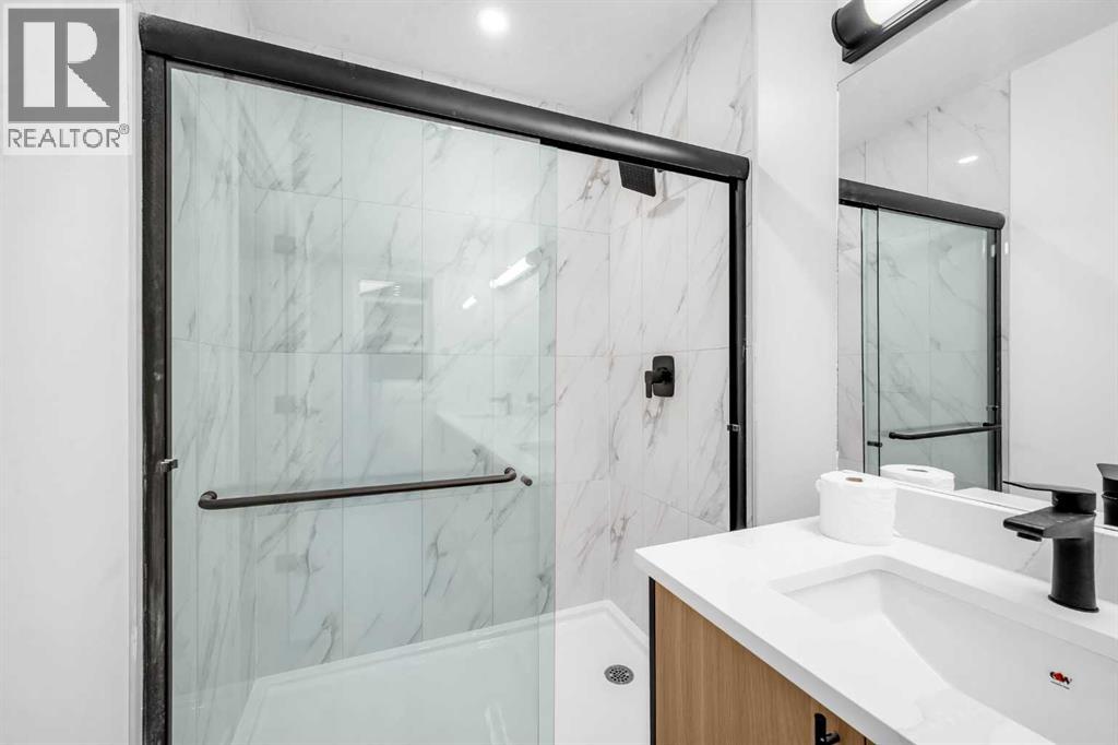 423 Queensland Circle Se, Calgary, Alberta  T2J 4P5 - Photo 20 - A2265453