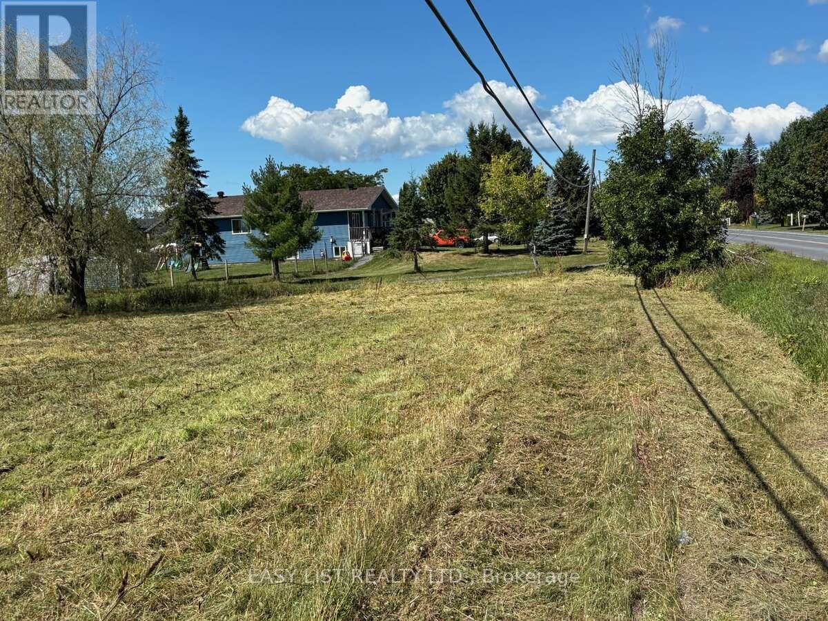 Lot 26 Principale Street, Alfred And Plantagenet, Ontario  K0A 3K0 - Photo 8 - X12476806