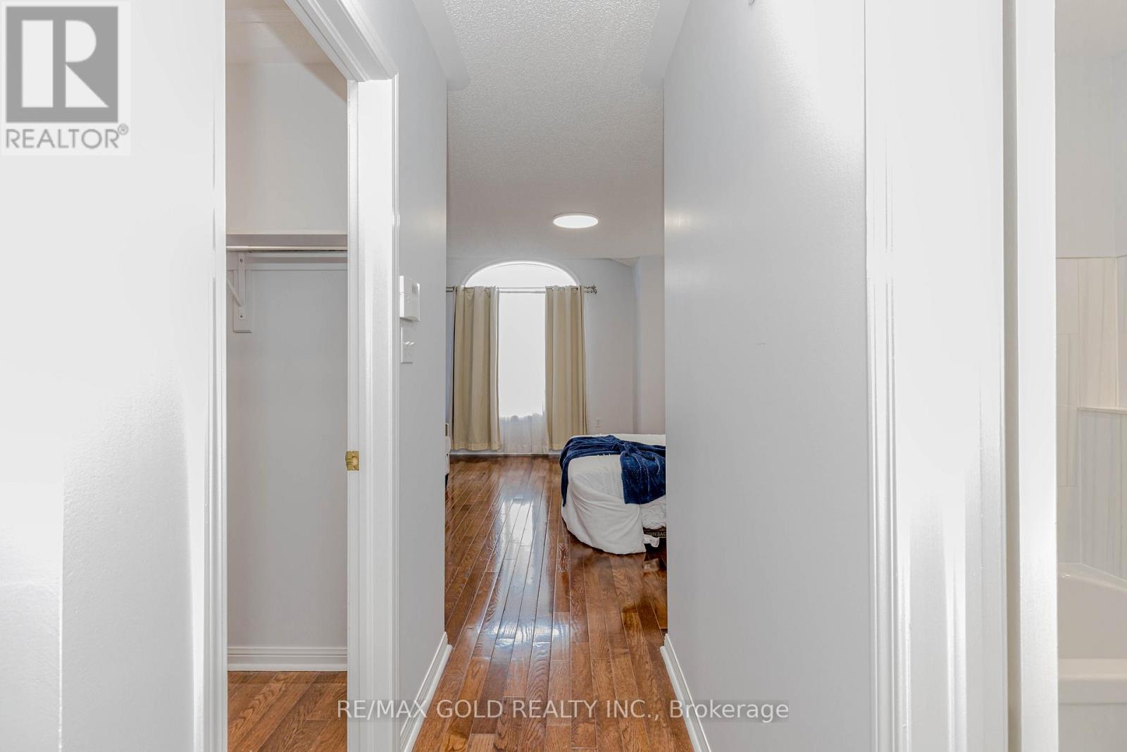 7399 Terragar Boulevard, Mississauga, Ontario  L5N 8G7 - Photo 22 - W12476632