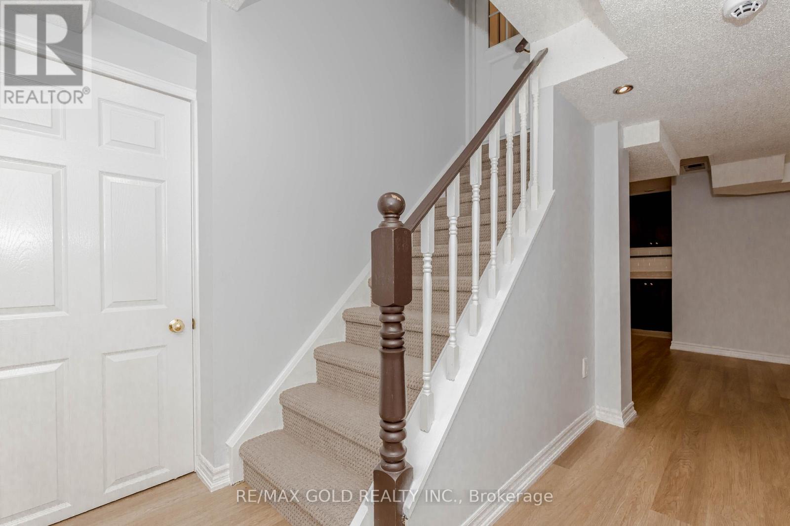 7399 Terragar Boulevard, Mississauga, Ontario  L5N 8G7 - Photo 36 - W12476632