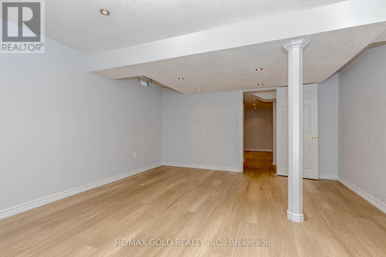 7399 Terragar Boulevard, Mississauga, Ontario  L5N 8G7 - Photo 43 - W12476632
