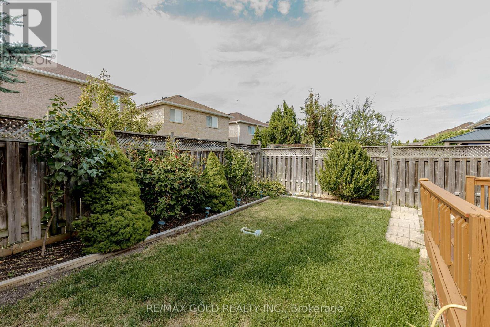 7399 Terragar Boulevard, Mississauga, Ontario  L5N 8G7 - Photo 48 - W12476632