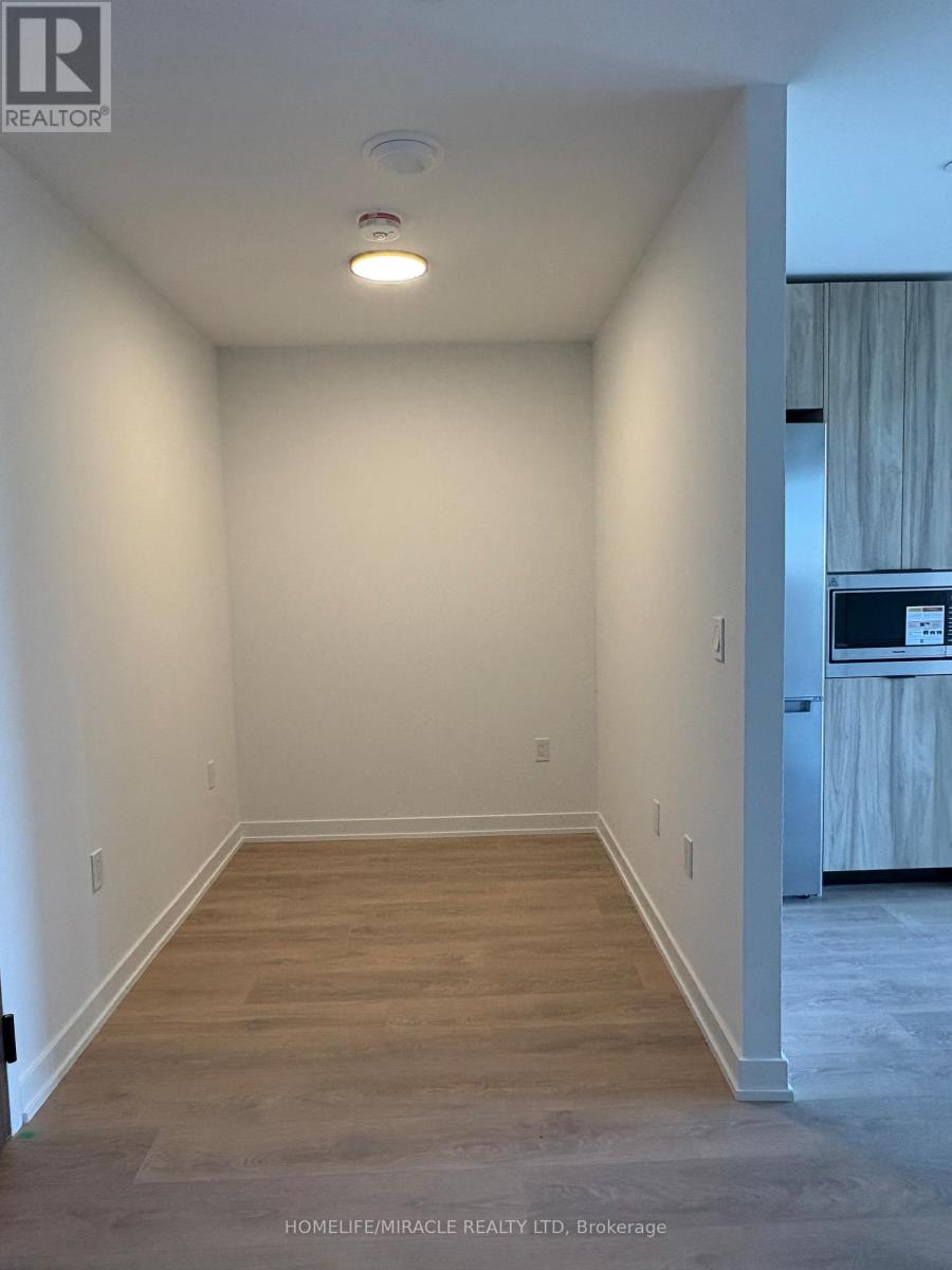 507 - 1037 The Queensway, Toronto, Ontario  M8Z 6C7 - Photo 1 - W12476686