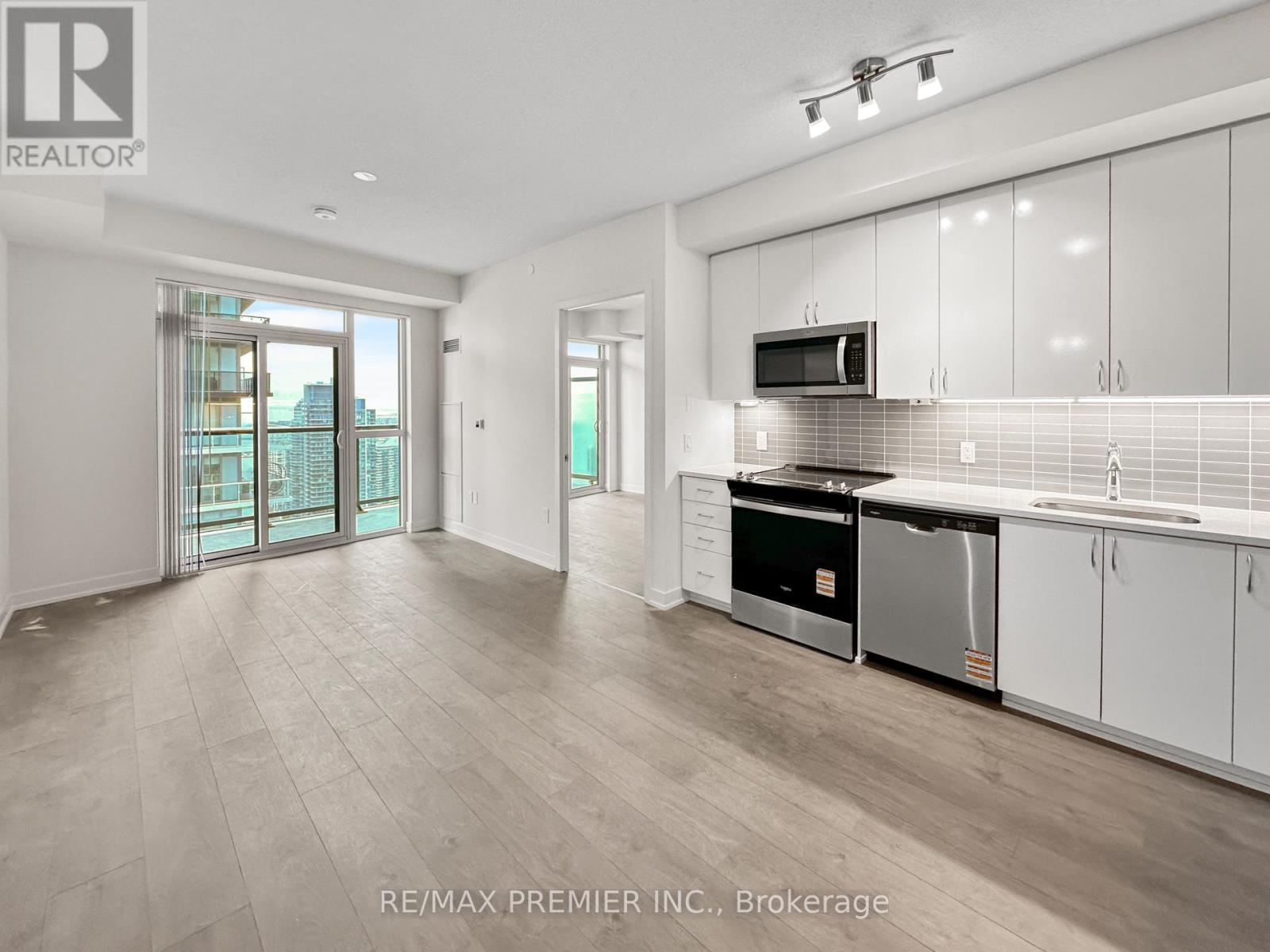 4306 - 38 Annie Craig Drive, Toronto, Ontario  M8V 0G9 - Photo 1 - W12476693