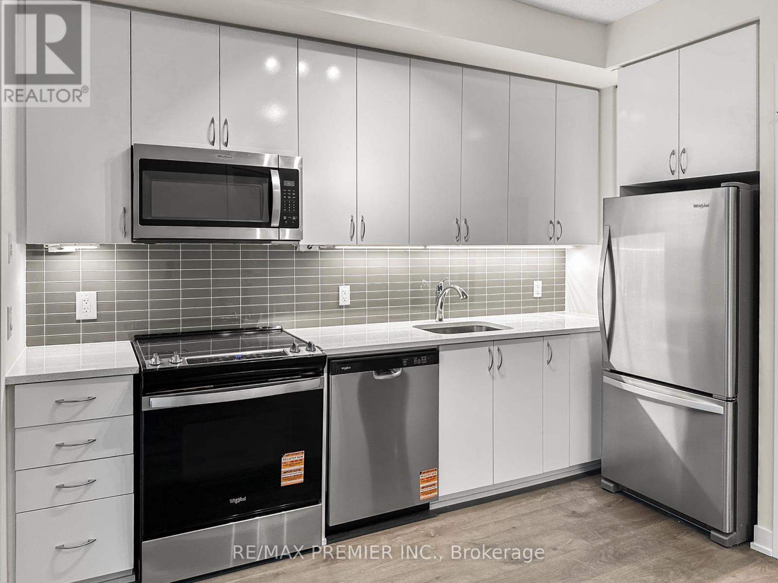4306 - 38 Annie Craig Drive, Toronto, Ontario  M8V 0G9 - Photo 2 - W12476693