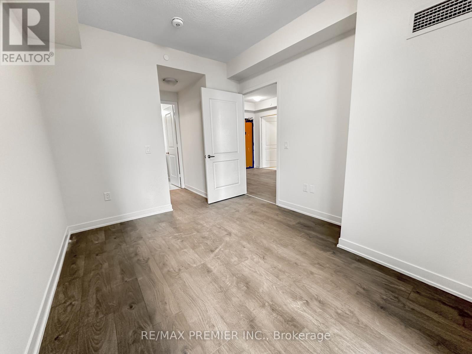 4306 - 38 Annie Craig Drive, Toronto, Ontario  M8V 0G9 - Photo 8 - W12476693