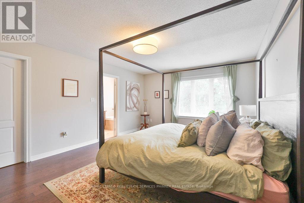 1025 Shaw Drive, Mississauga, Ontario  L5G 3Z3 - Photo 22 - W12476723