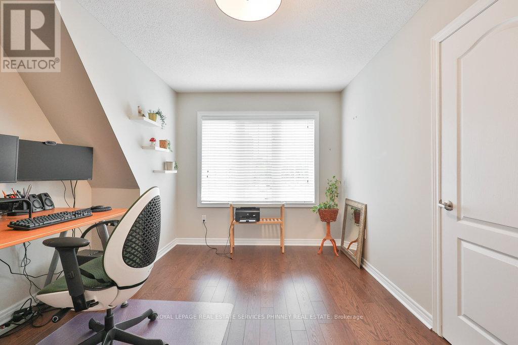 1025 Shaw Drive, Mississauga, Ontario  L5G 3Z3 - Photo 29 - W12476723
