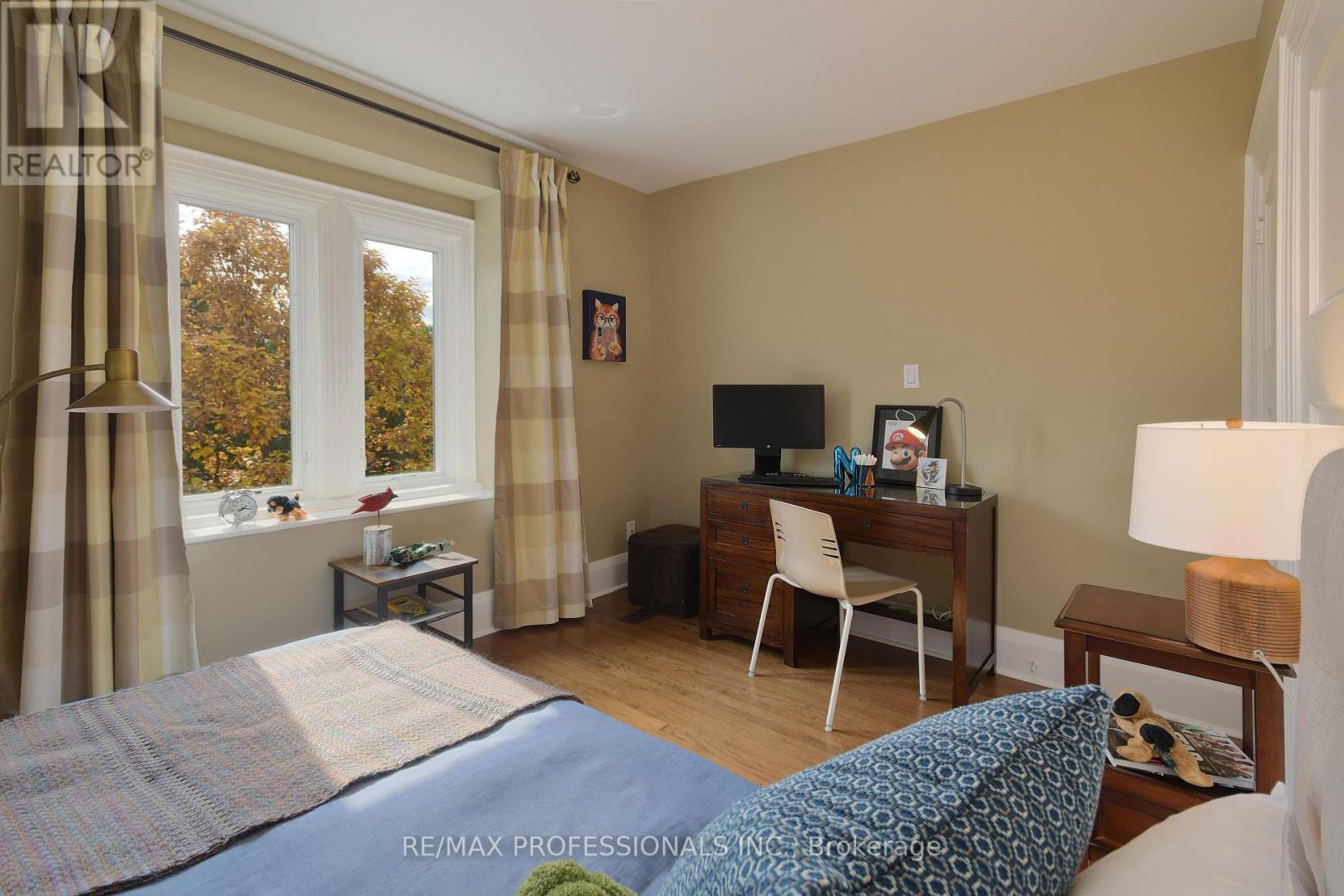 12 Glenwood Avenue, Toronto, Ontario  M6P 3C6 - Photo 22 - W12476724