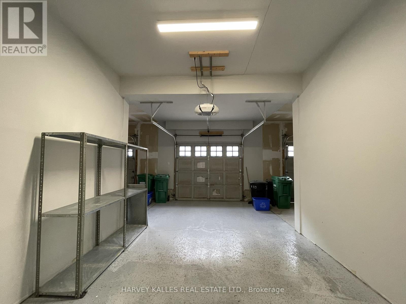 119 - 3050 Erin Centre Boulevard, Mississauga, Ontario  L5M 0P5 - Photo 11 - W12476748