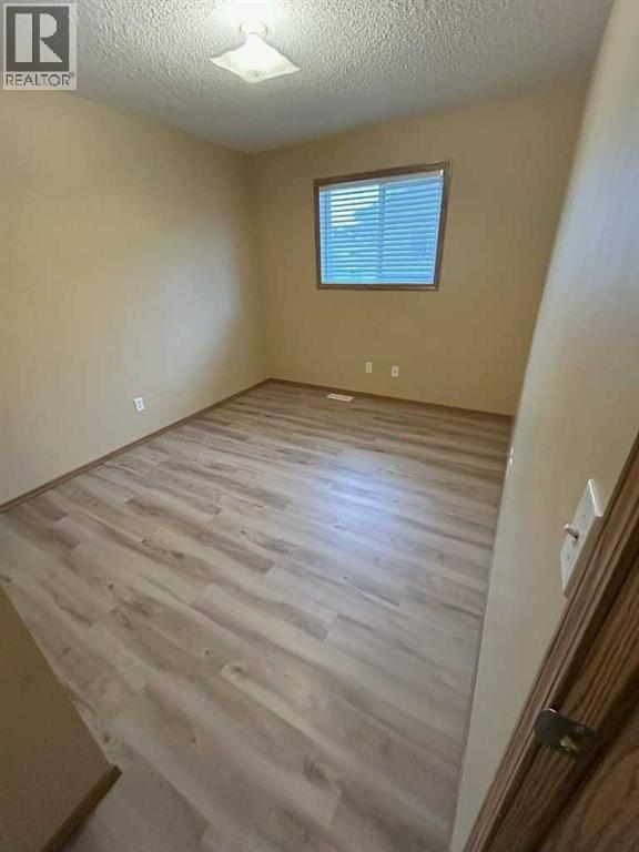 586, 100 Jordan Parkway, Red Deer, Alberta  T4P 0B6 - Photo 9 - A2257388