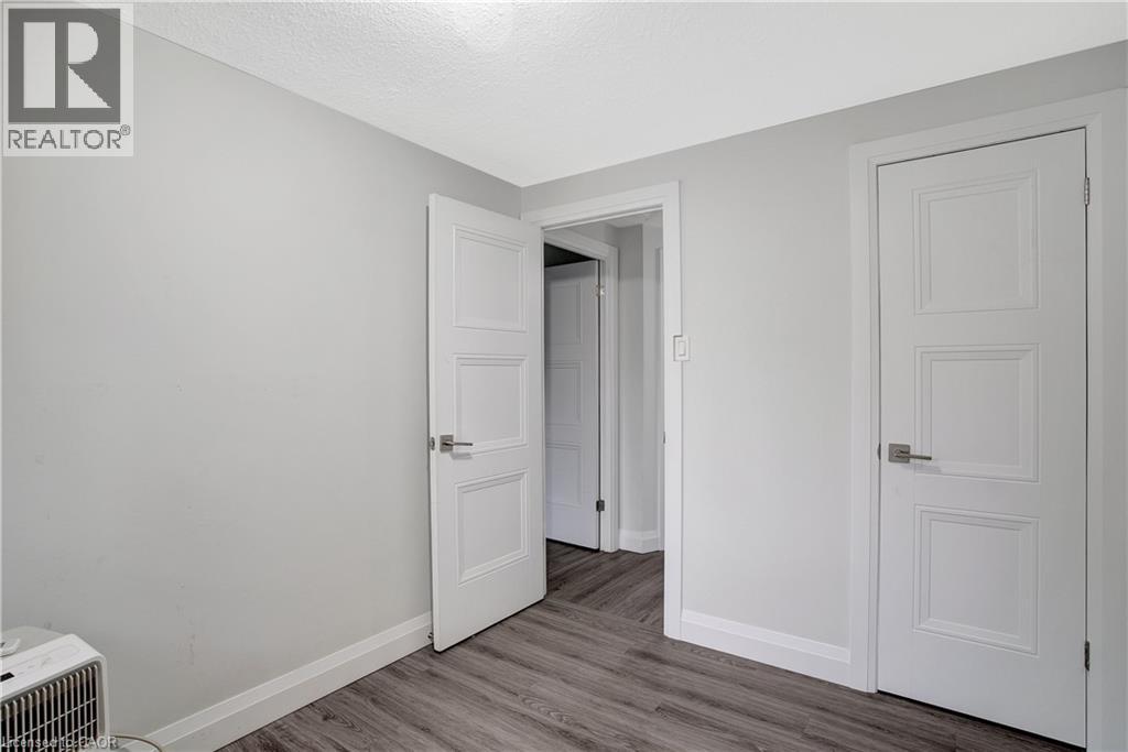 162 Jansen Avenue Unit# 25, Kitchener, Ontario  N2A 2L7 - Photo 17 - 40781517