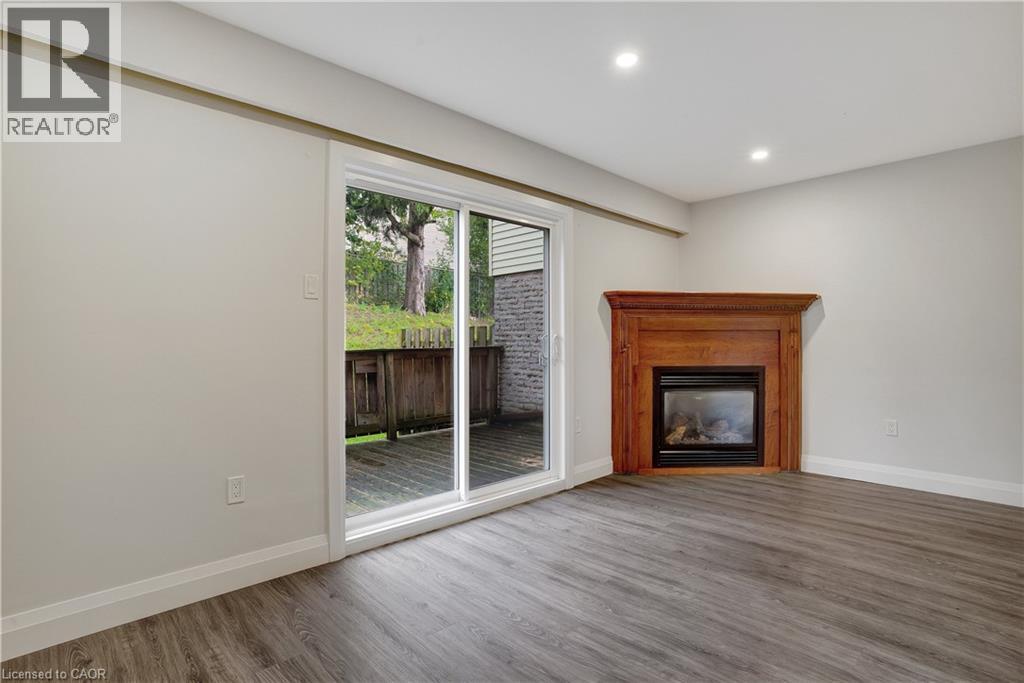 162 Jansen Avenue Unit# 25, Kitchener, Ontario  N2A 2L7 - Photo 6 - 40781517
