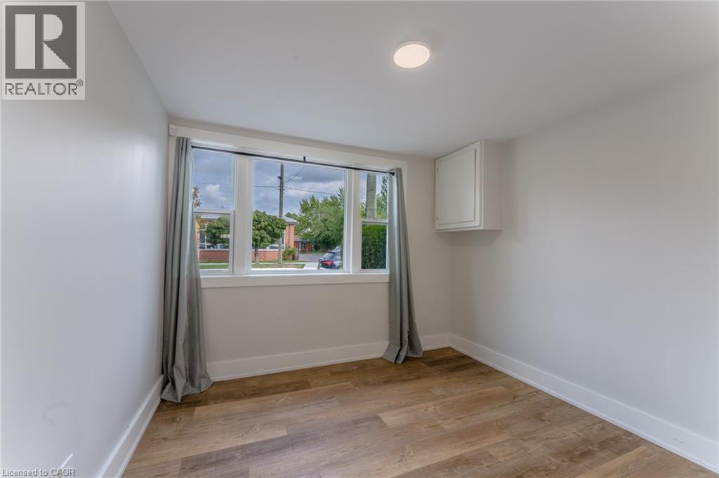 137 Garner Avenue Unit# 1, Welland, Ontario  L3B 2Y1 - Photo 3 - 40781043