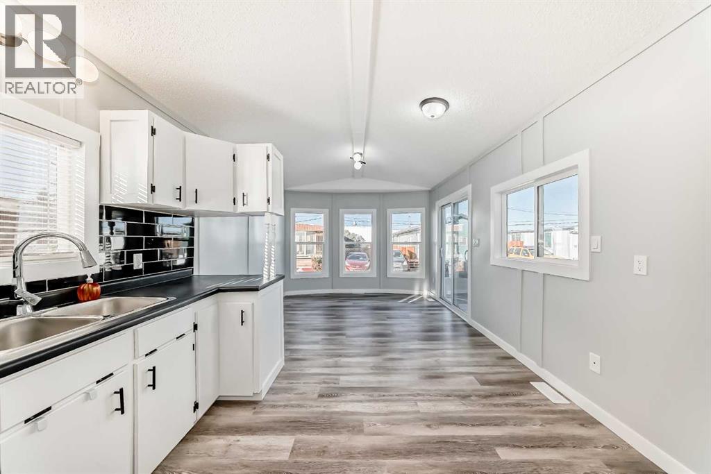 27, 2106 50 Avenue Se, Calgary, Alberta  T2B 1M7 - Photo 8 - A2264153