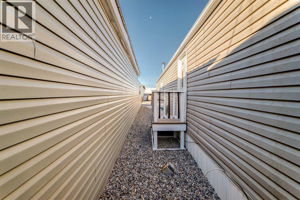 27, 2106 50 Avenue Se, Calgary, Alberta  T2B 1M7 - Photo 37 - A2264153