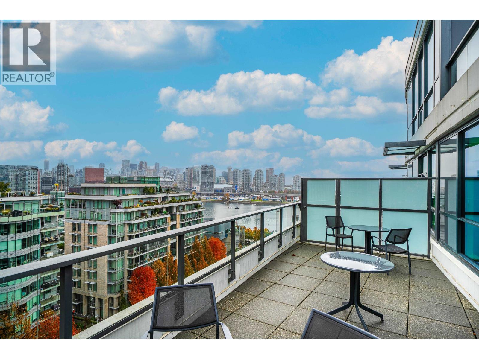 404 1688 Pullman Porter Street, Vancouver, British Columbia  V6A 0H4 - Photo 12 - R3061046