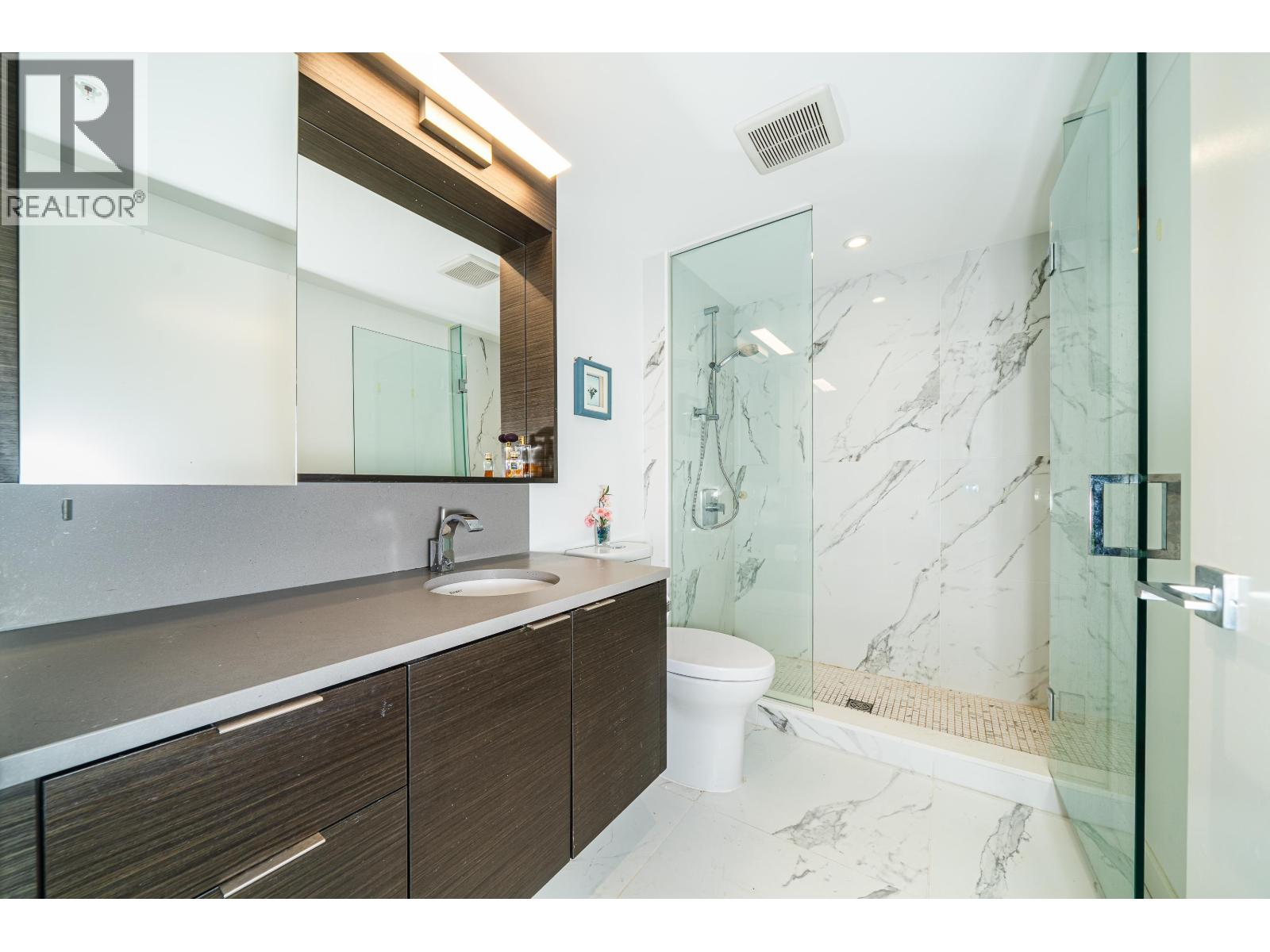 404 1688 Pullman Porter Street, Vancouver, British Columbia  V6A 0H4 - Photo 5 - R3061046