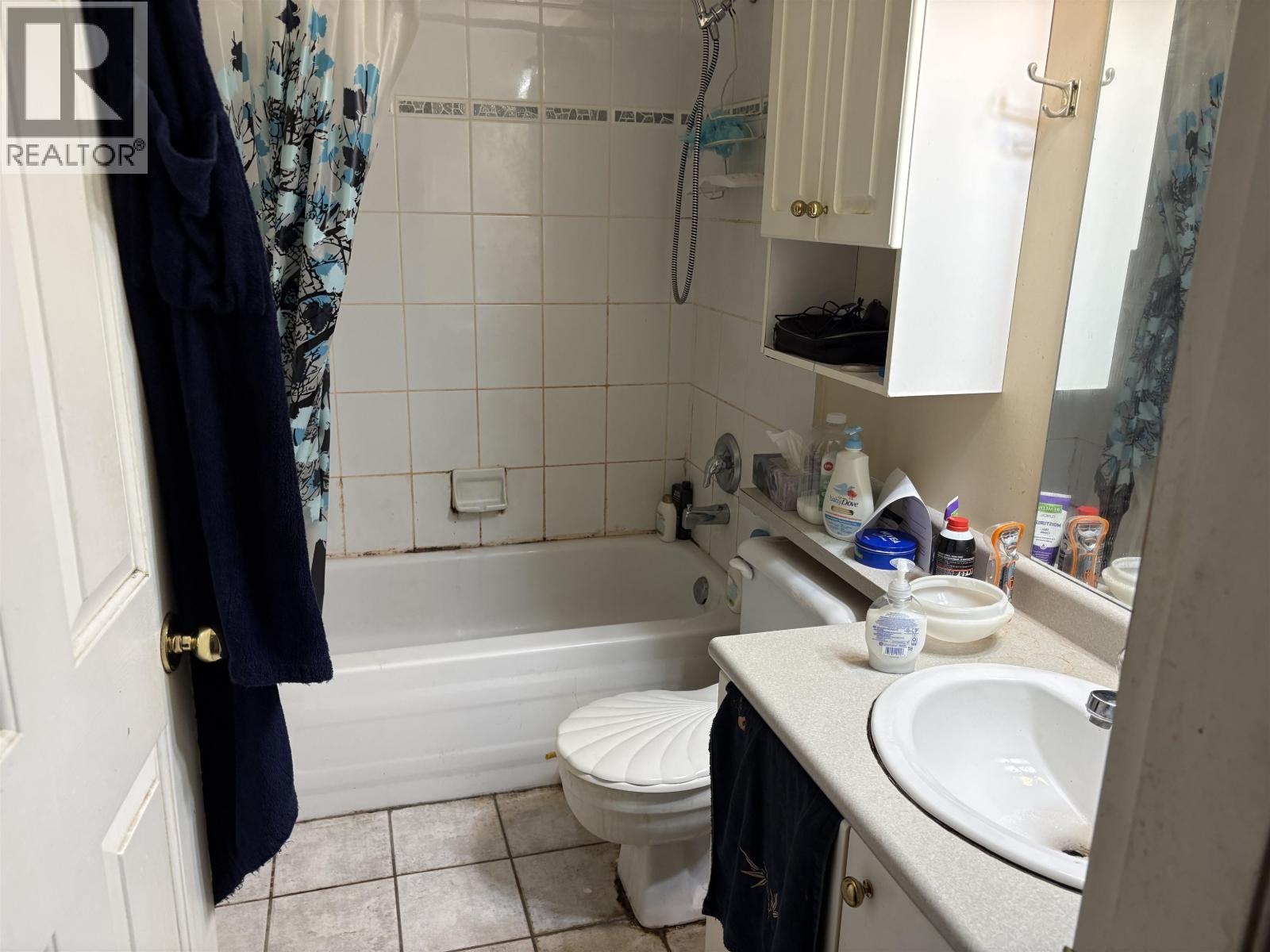 204 137 W 17th Street, North Vancouver, British Columbia  V7M 1V5 - Photo 12 - R3061048