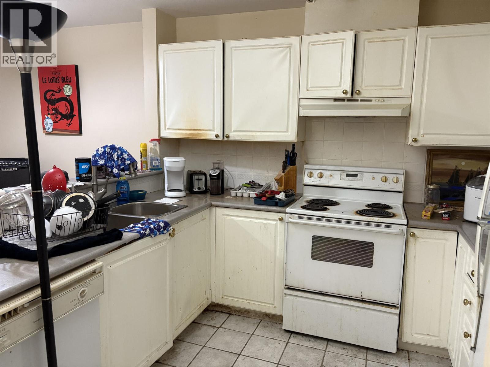 204 137 W 17th Street, North Vancouver, British Columbia  V7M 1V5 - Photo 5 - R3061048