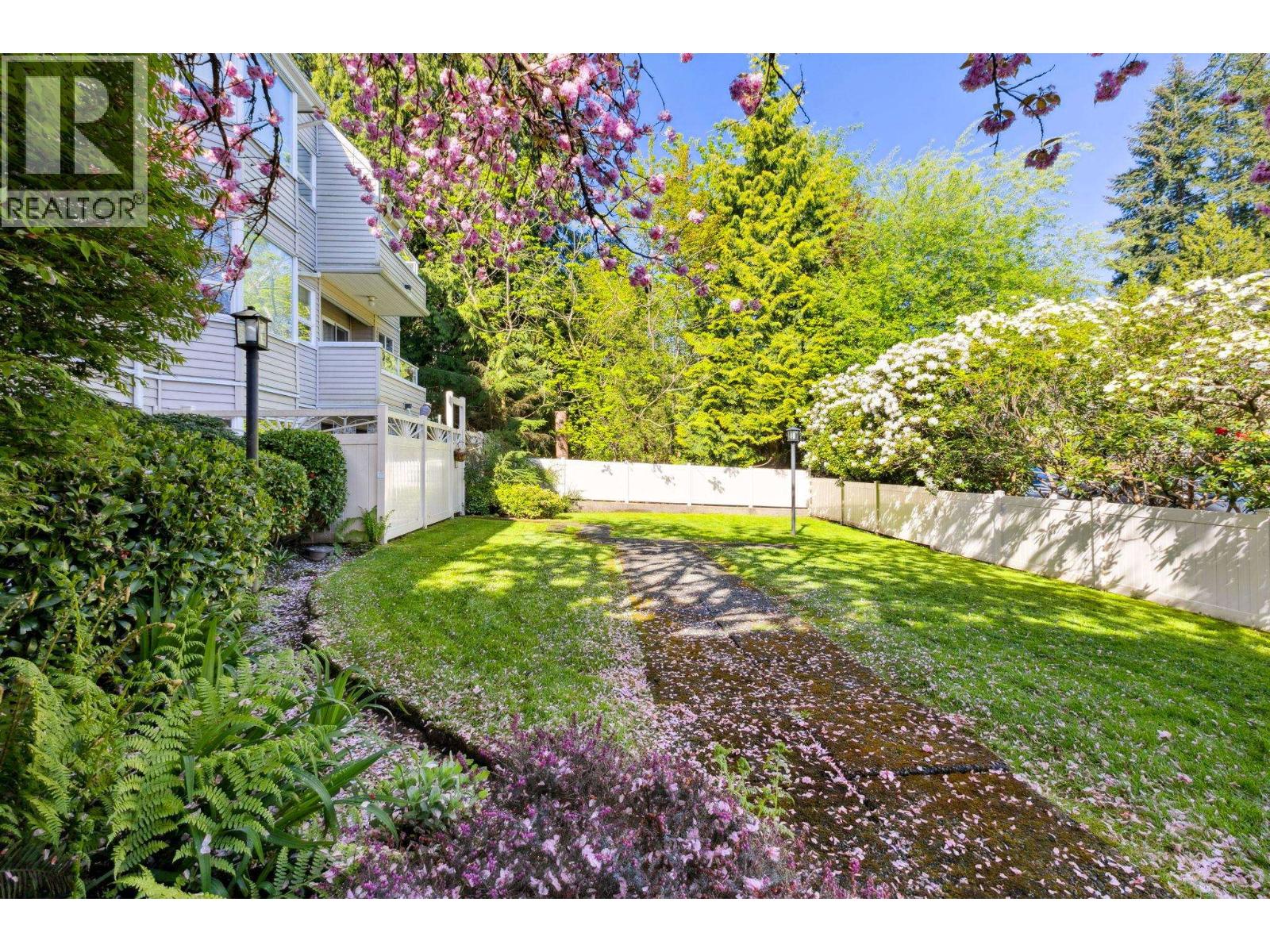 204 1155 Ross Road, North Vancouver, British Columbia  V7K 1C6 - Photo 31 - R3061064