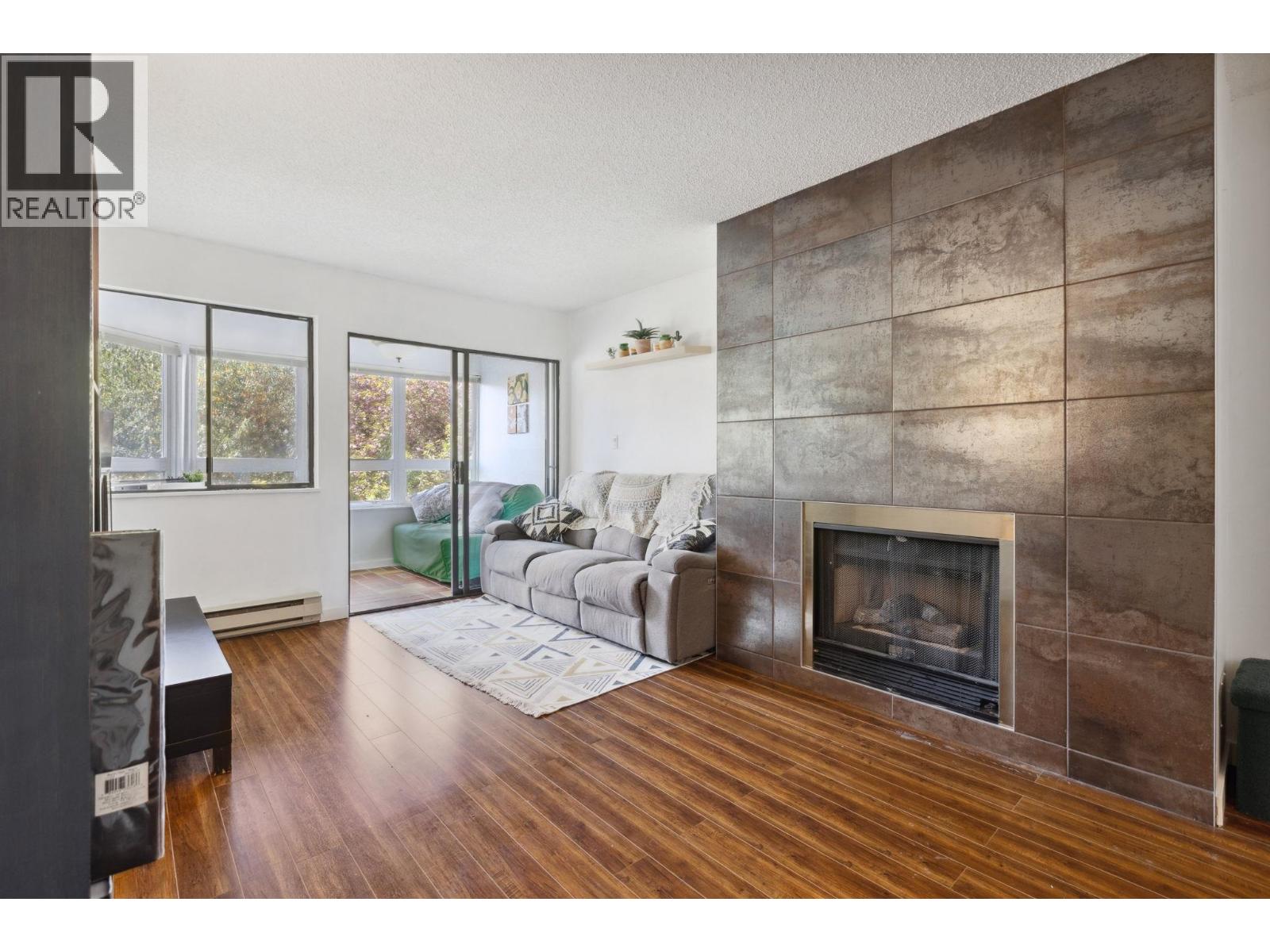 204 1155 Ross Road, North Vancouver, British Columbia  V7K 1C6 - Photo 6 - R3061064