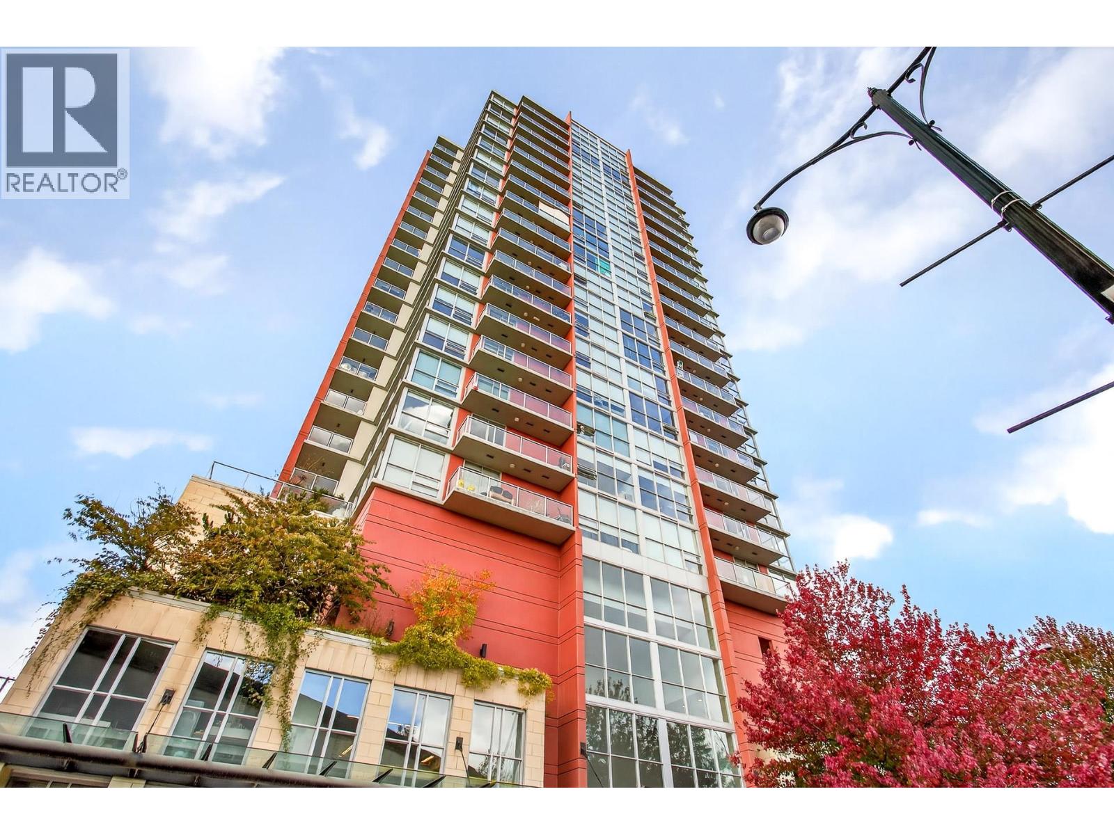 501 125 COLUMBIA STREET, New Westminster, British Columbia