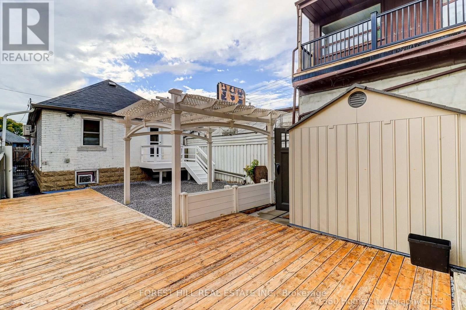 194 Roe Avenue, Toronto, Ontario  M5M 2J2 - Photo 23 - C12425054