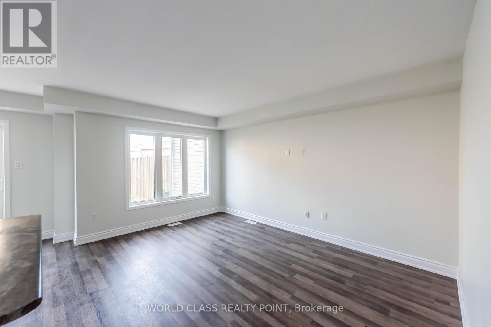 8542 Nightshade Street, Niagara Falls, Ontario  L2H 0L3 - Photo 11 - X12476661
