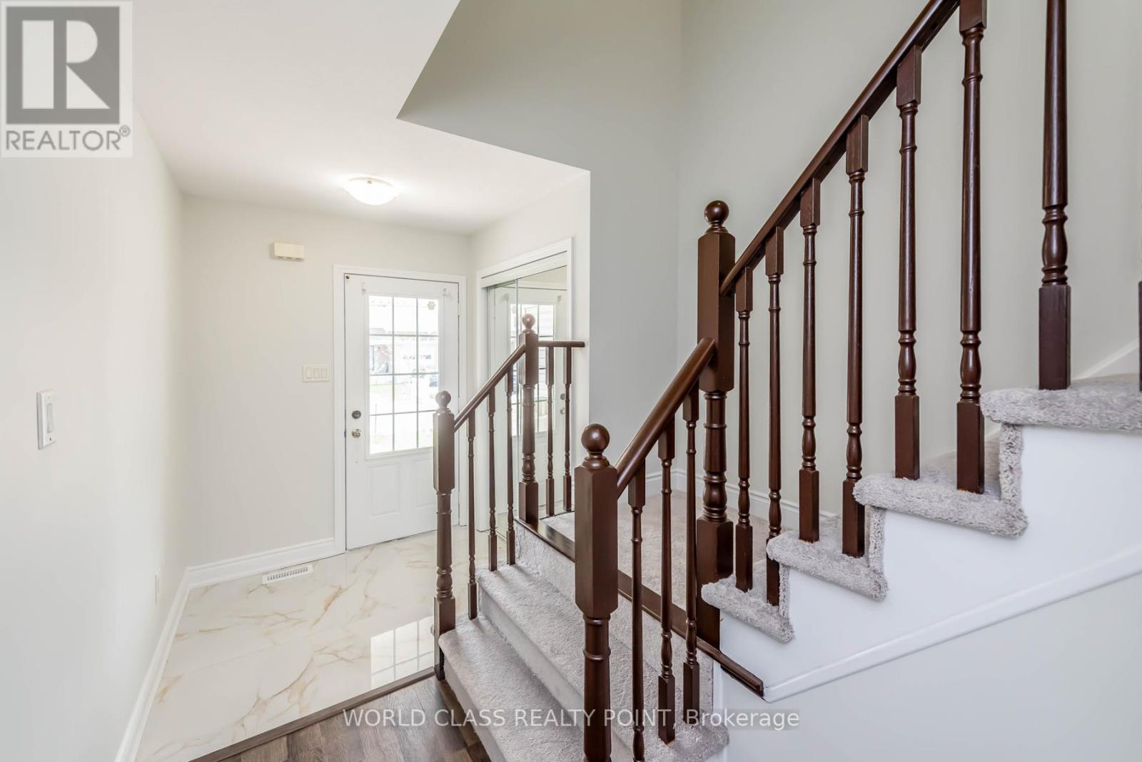 8542 Nightshade Street, Niagara Falls, Ontario  L2H 0L3 - Photo 3 - X12476661