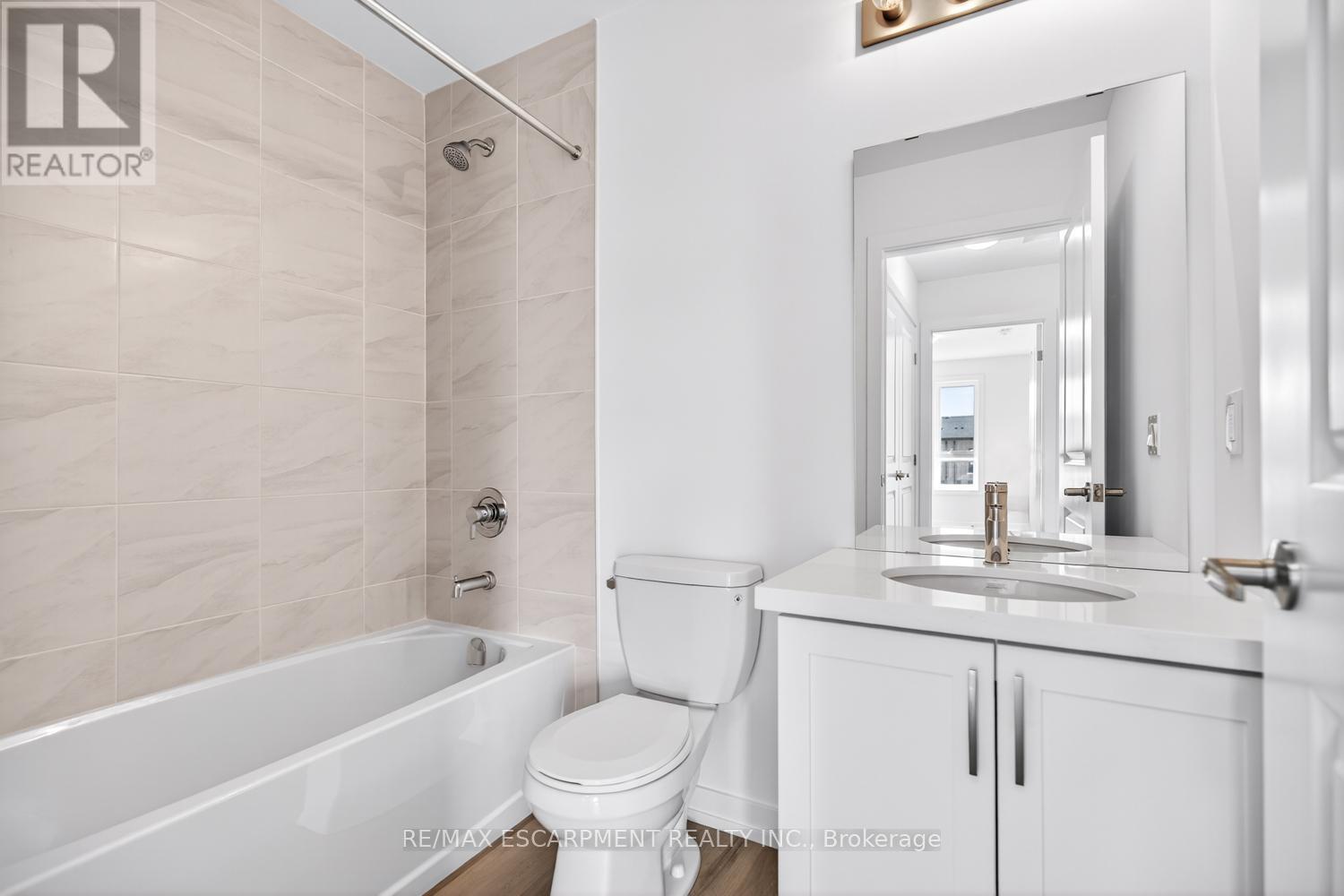 36 - 70 Kenesky Drive, Hamilton, Ontario  L0R 2H7 - Photo 40 - X12476667