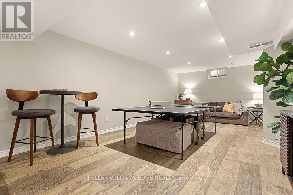 16 Edgecroft Crescent, Hamilton, Ontario  L8J 3Y6 - Photo 44 - X12476672