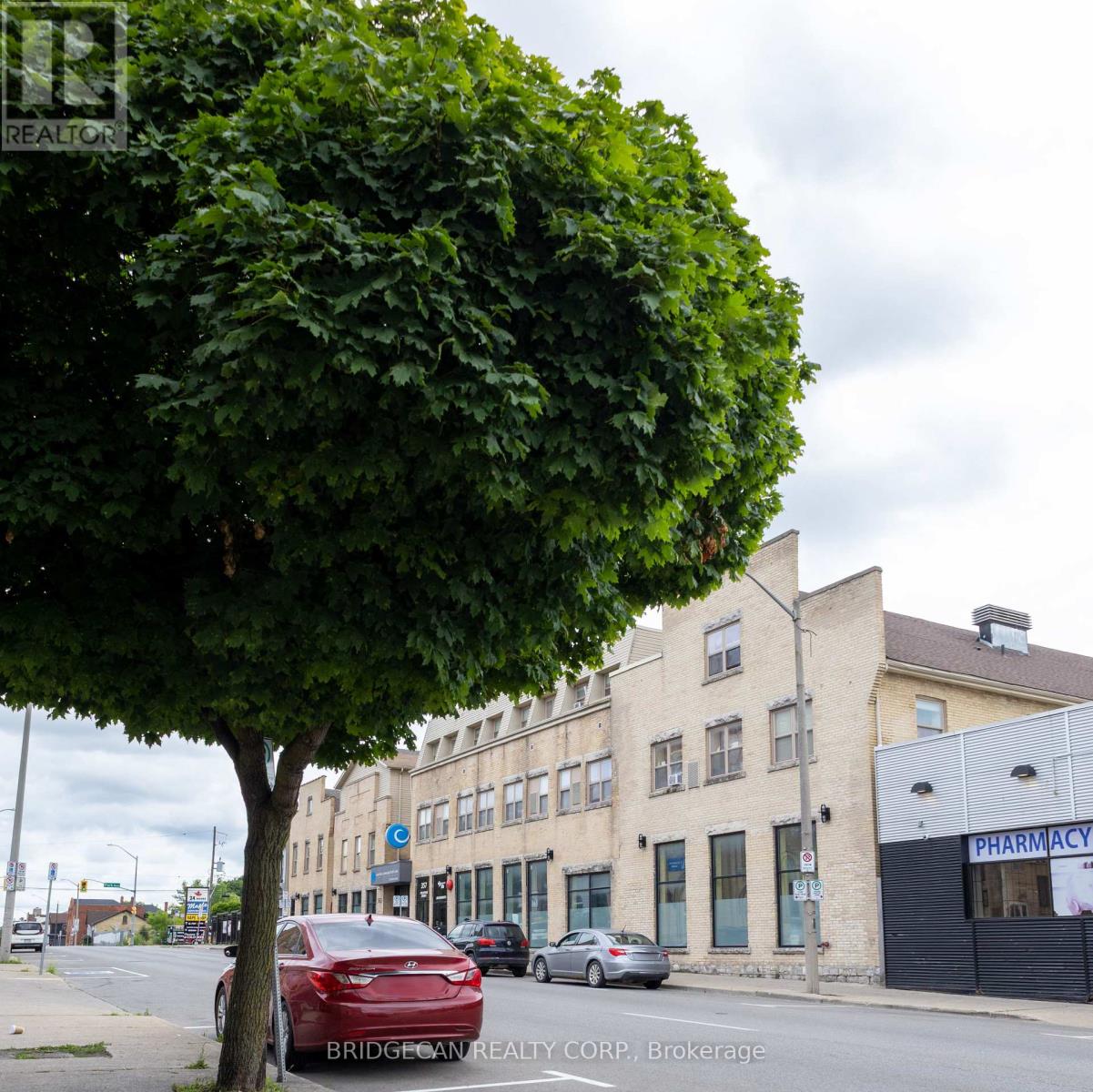 365 Colborne Street, Brantford, Ontario  N3S 3N2 - Photo 32 - X12476690