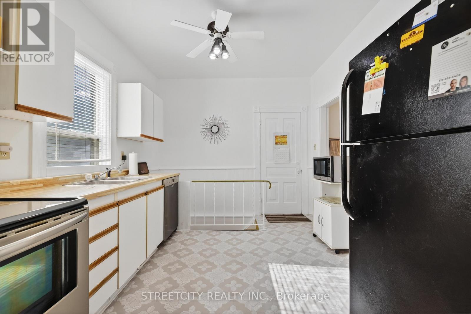 55 Hydro Street S, London East, Ontario  N5Z 2H5 - Photo 13 - X12476713