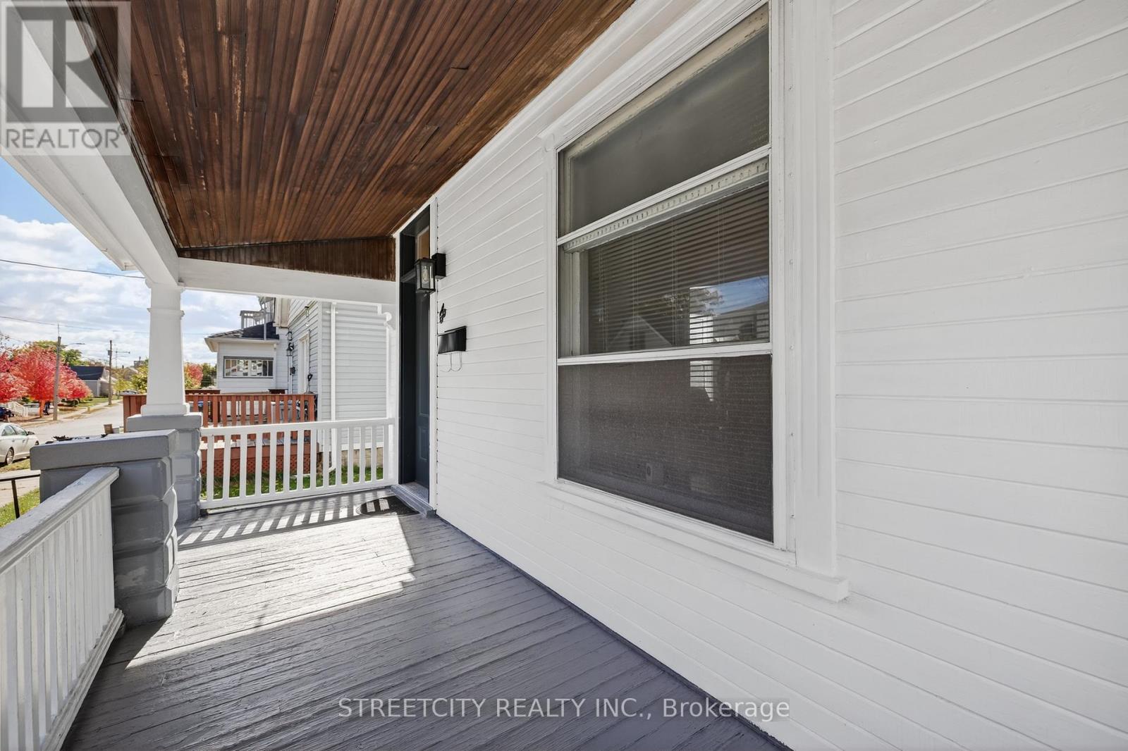 55 Hydro Street S, London East, Ontario  N5Z 2H5 - Photo 6 - X12476713