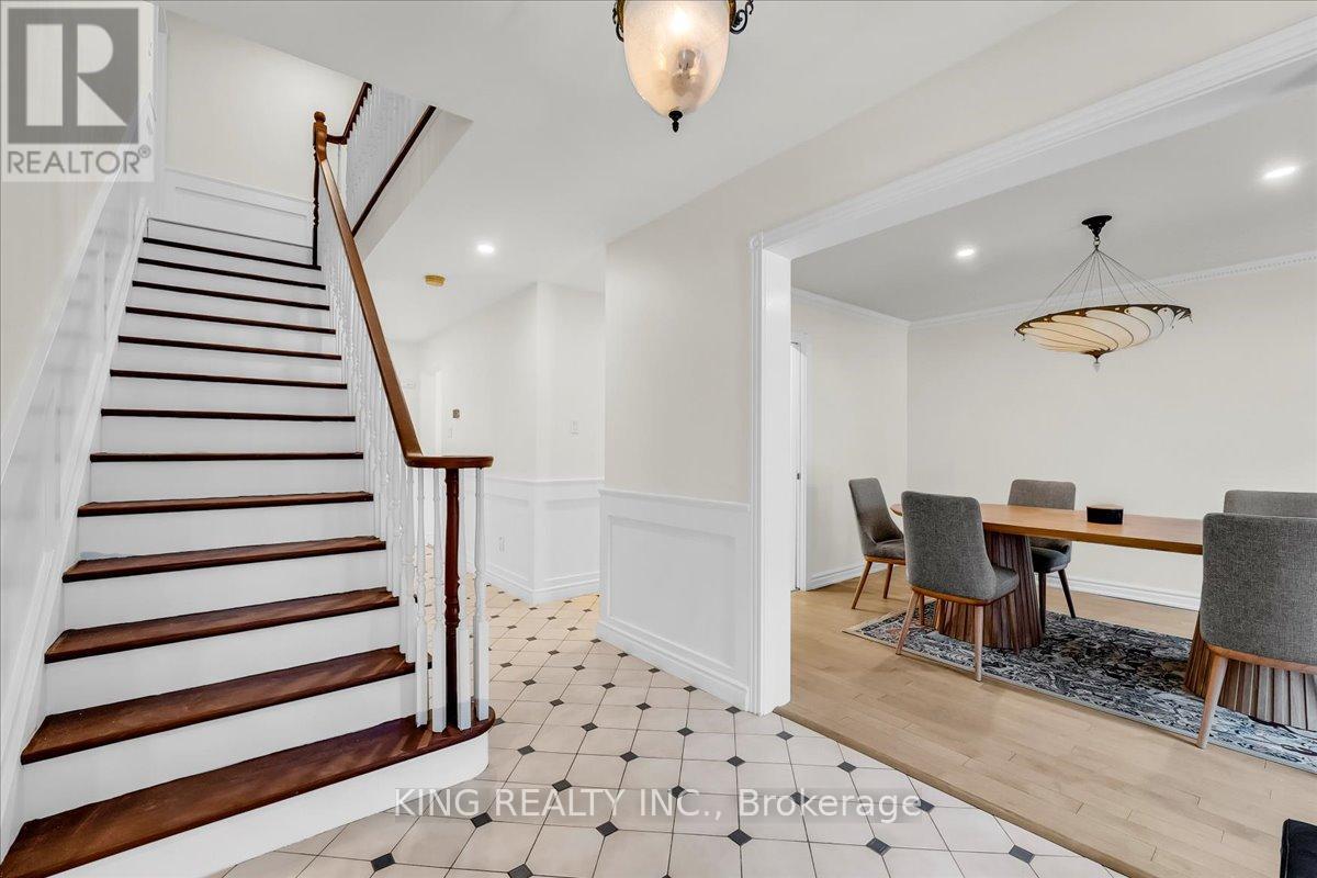 16 Meander Close, Hamilton, Ontario  L0R 1H1 - Photo 23 - X12476716