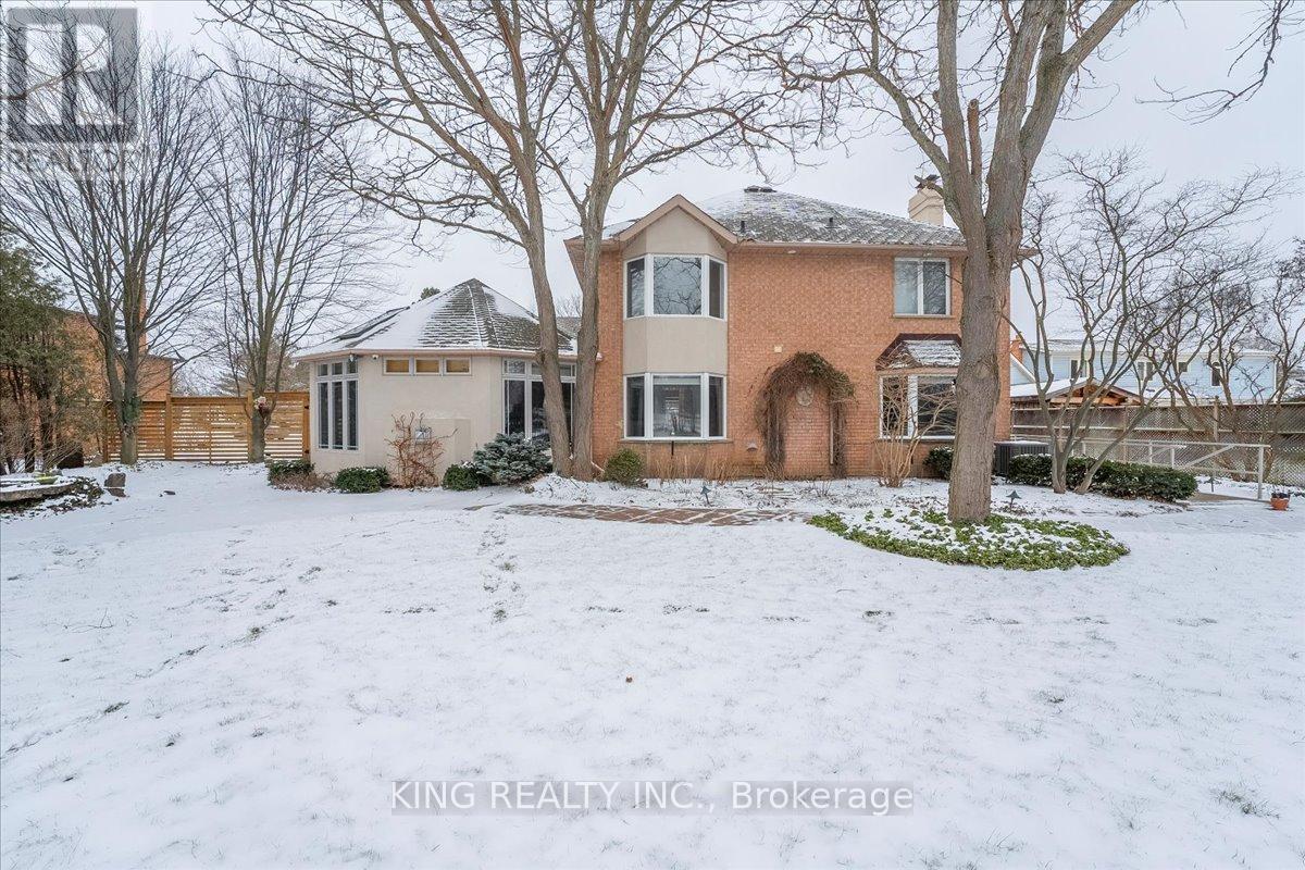 16 Meander Close, Hamilton, Ontario  L0R 1H1 - Photo 50 - X12476716