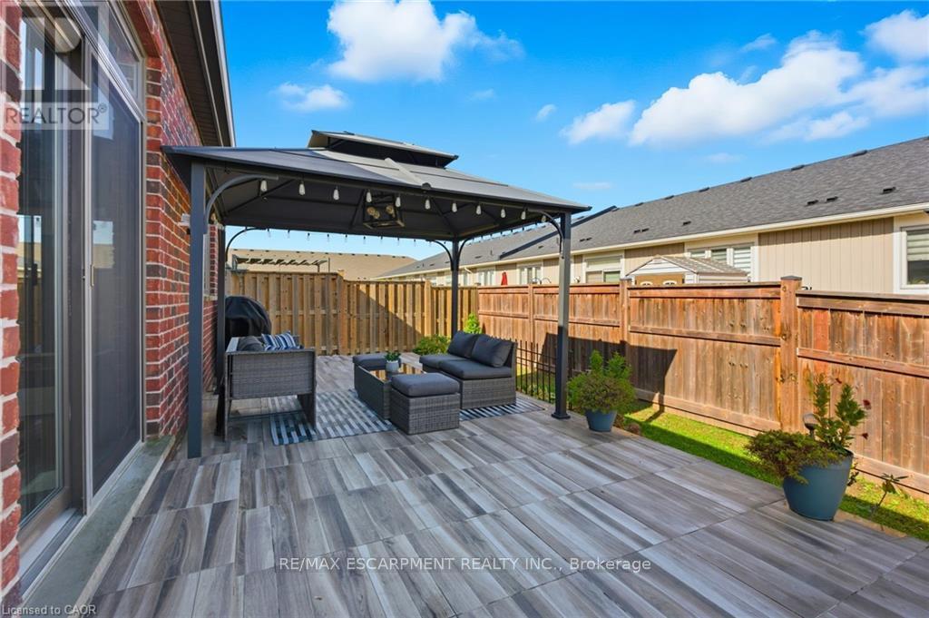 4 Ellis Avenue, St. Catharines, Ontario  L2P 0E6 - Photo 31 - X12476731