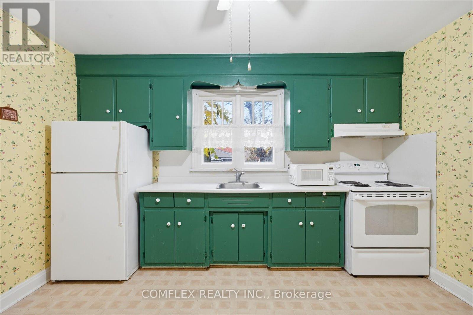 68 Cambridge Street N, Kawartha Lakes, Ontario  K9E 4V1 - Photo 20 - X12476743