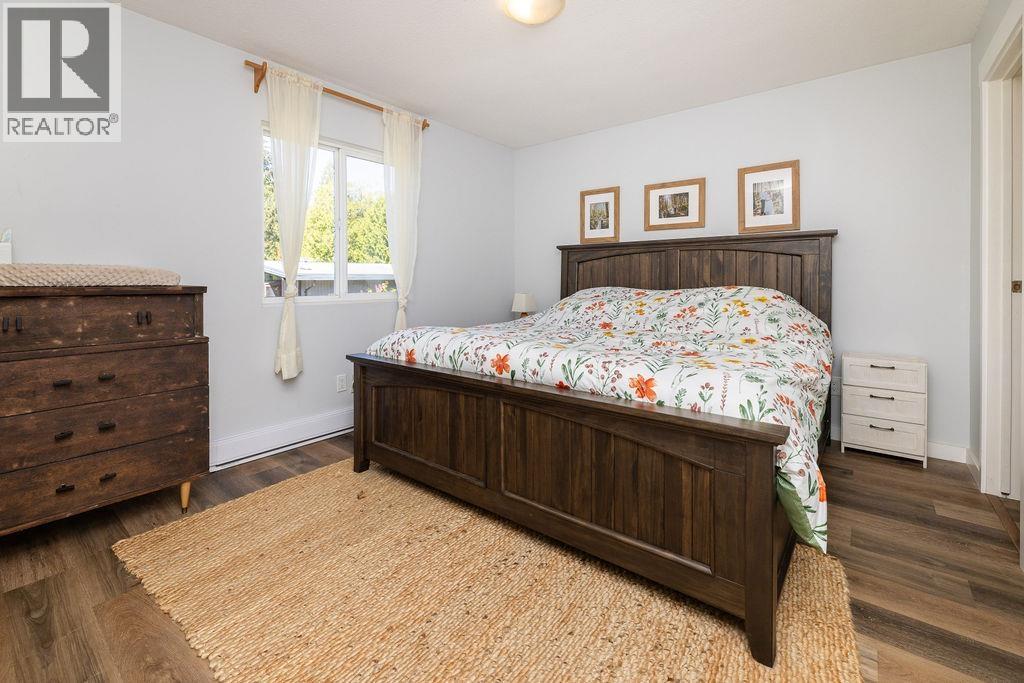 5607 Wakefield Road, Sechelt, British Columbia  V7Z 0N3 - Photo 30 - R3061074