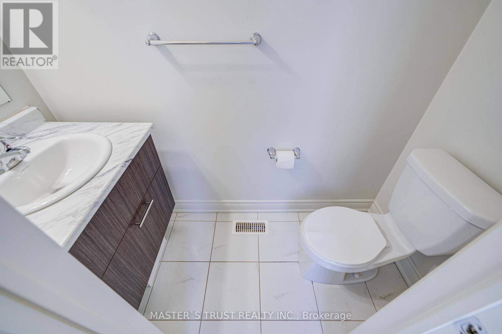 73 Sharonview Crescent, East Gwillimbury, Ontario  L9N 0L6 - Photo 23 - N12389119