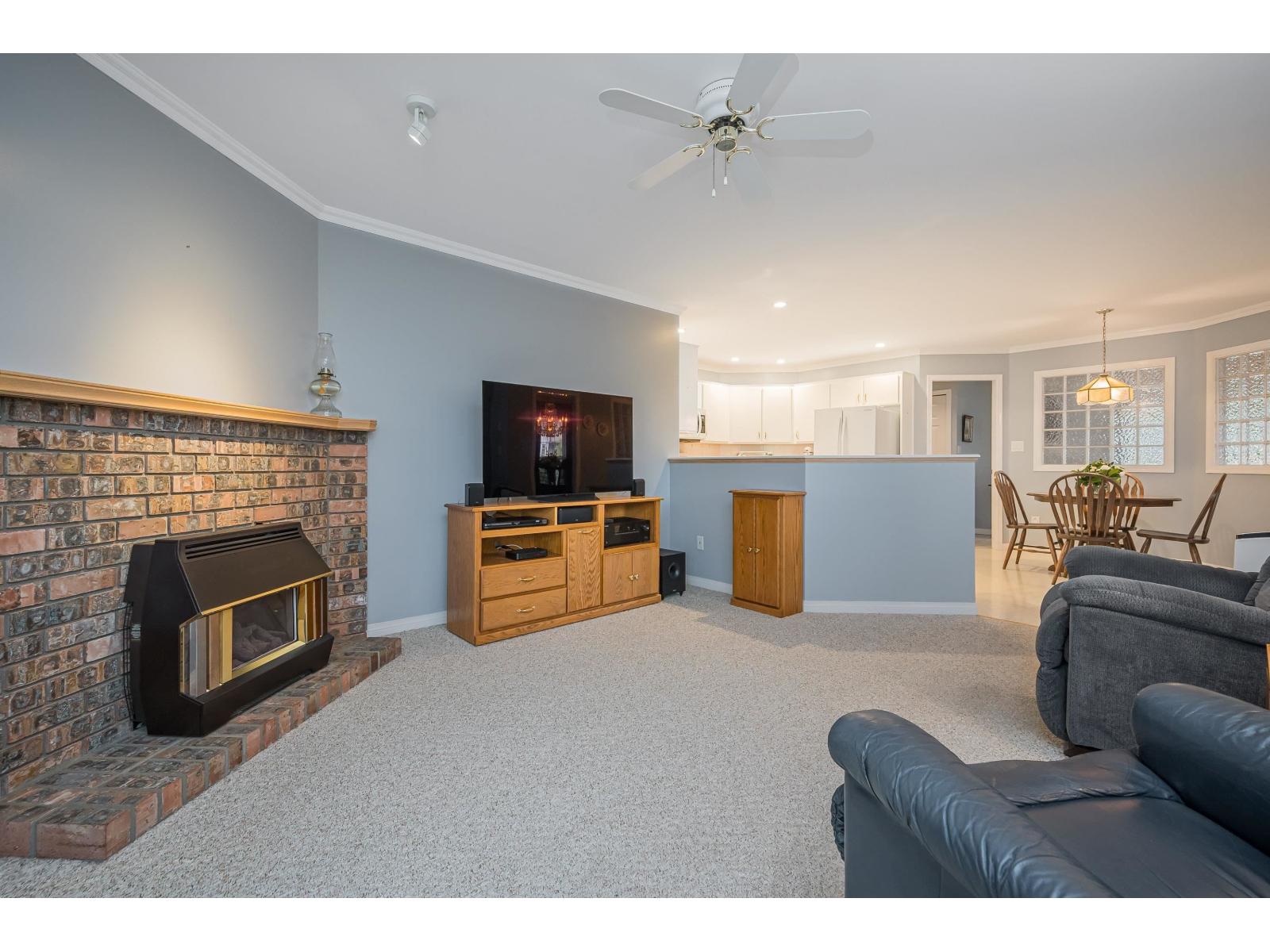 8459 142a Street, Surrey, British Columbia  V2W 0Z8 - Photo 12 - R3061101