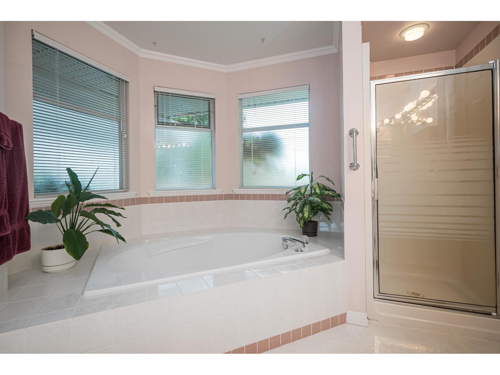 8459 142a Street, Surrey, British Columbia  V2W 0Z8 - Photo 20 - R3061101