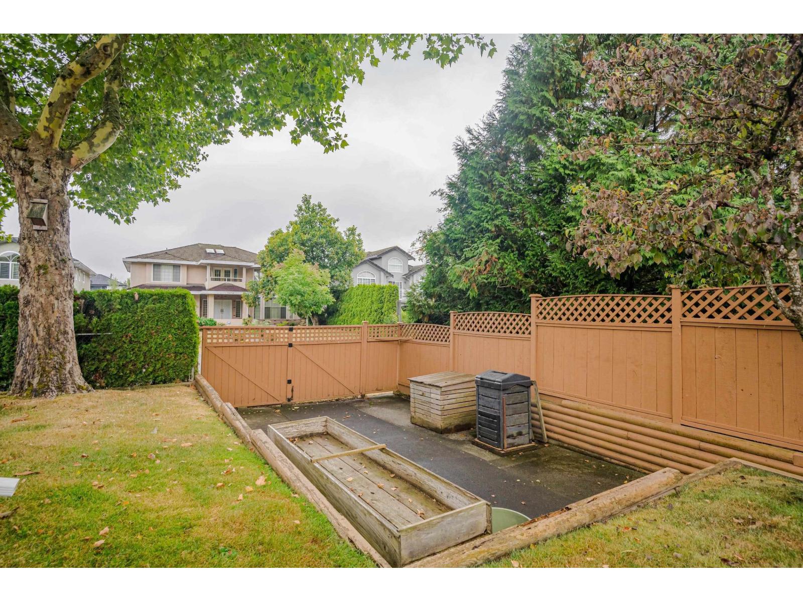 8459 142a Street, Surrey, British Columbia  V2W 0Z8 - Photo 33 - R3061101