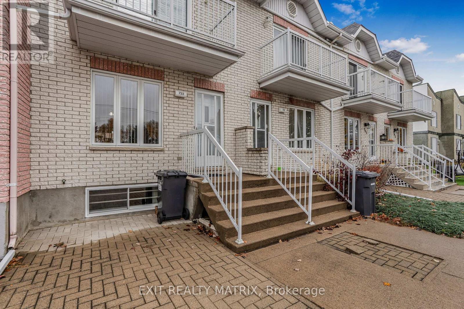 733 Spence Avenue, Hawkesbury, Ontario  K6A 3P3 - Photo 3 - X12476812