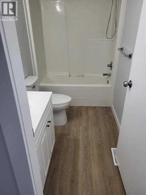 501, 100 Jordan Parkway, Red Deer, Alberta  T4P 0B6 - Photo 10 - A2257354