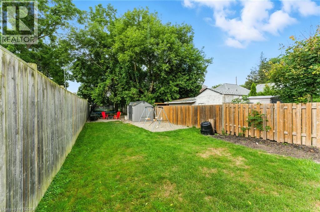 7 Superior Street, Brantford, Ontario  N3S 2J9 - Photo 24 - 40773452