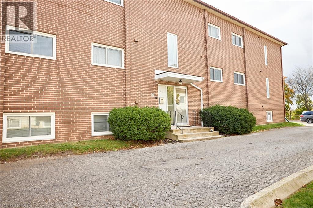 57 Conroy Crescent Unit# 204, Guelph, Ontario  N1G 2V5 - Photo 2 - 40781094